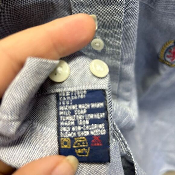 Tommy Hilfiger Extra Large (XL) Long Sleeve Light Blue Button Down - Picture 7 of 7